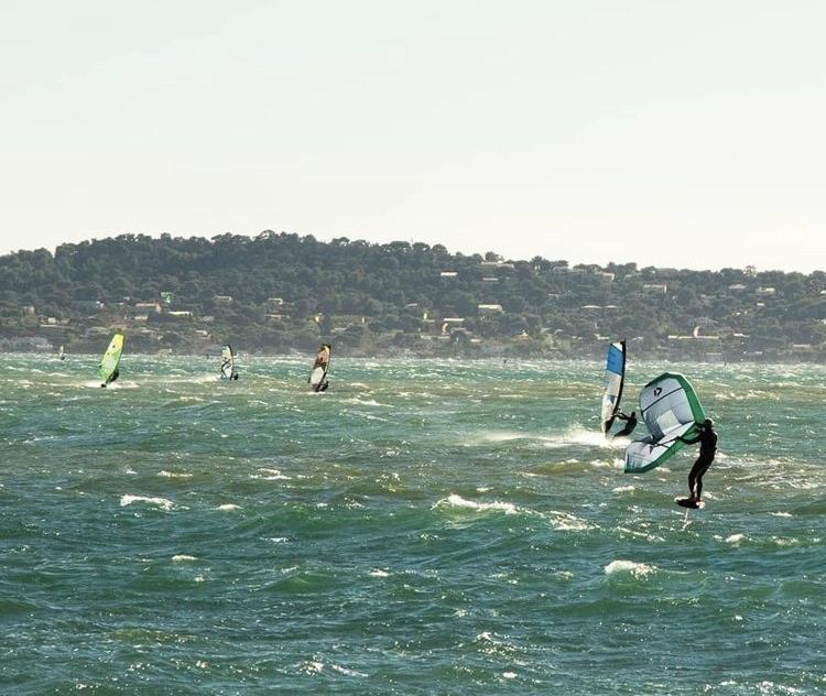 Aparthotel La badine Hyères Esterno foto