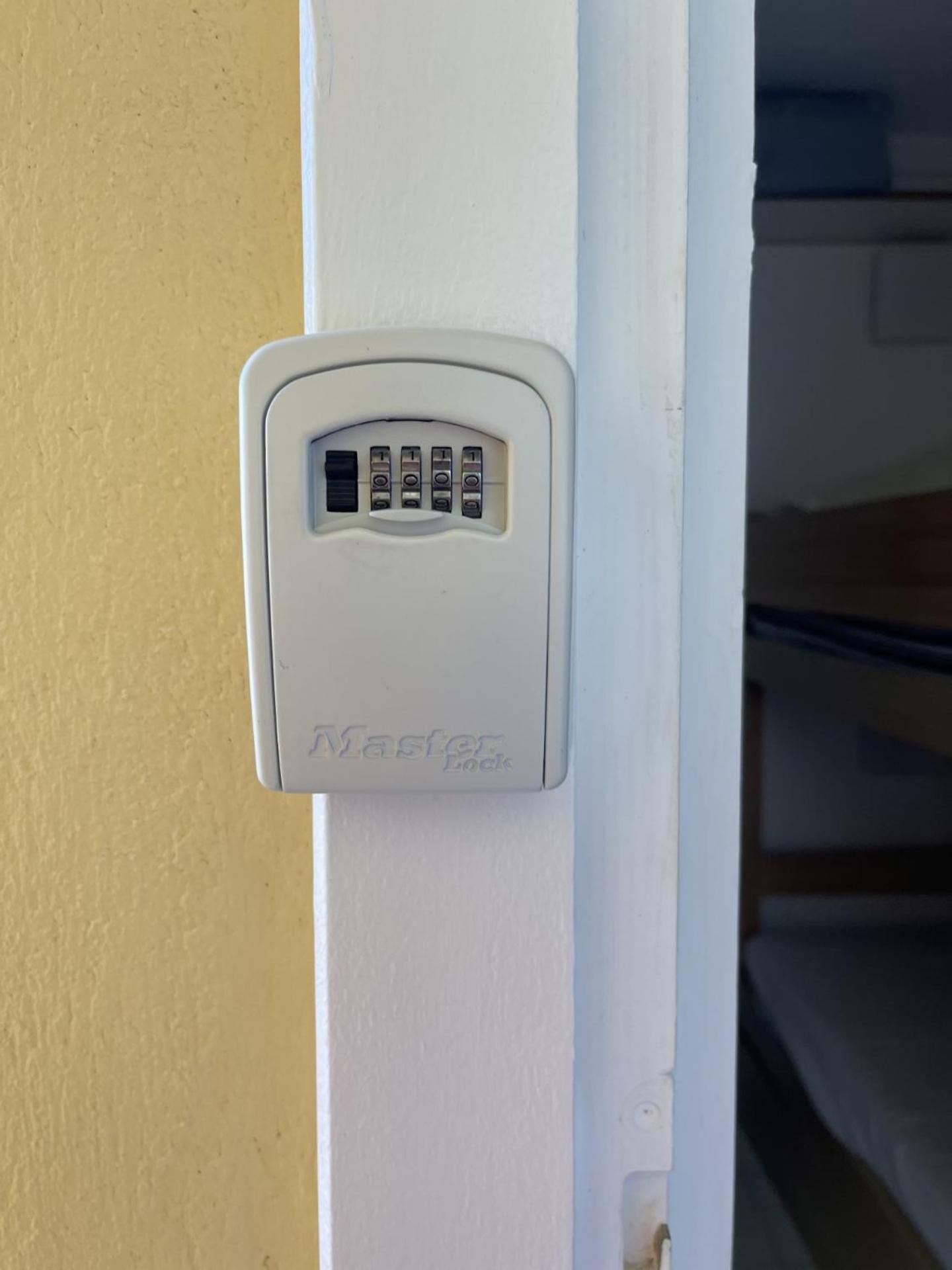 Aparthotel La badine Hyères Esterno foto